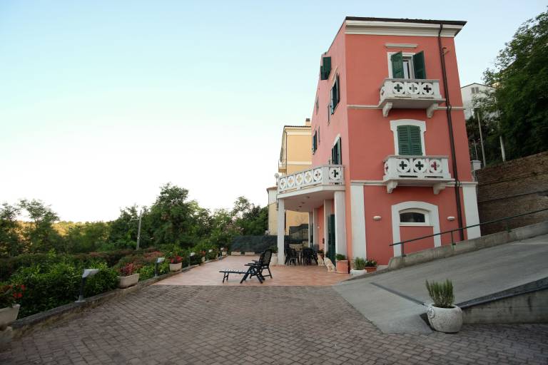Villa  Atessa