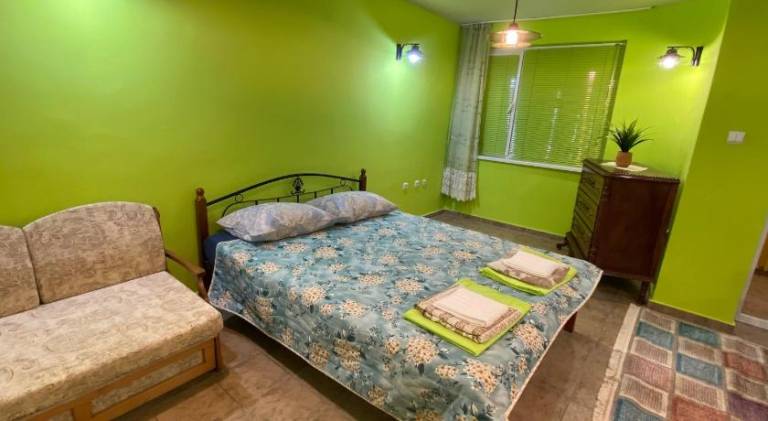 Apartment with 1 room for 3 persons in Burgas