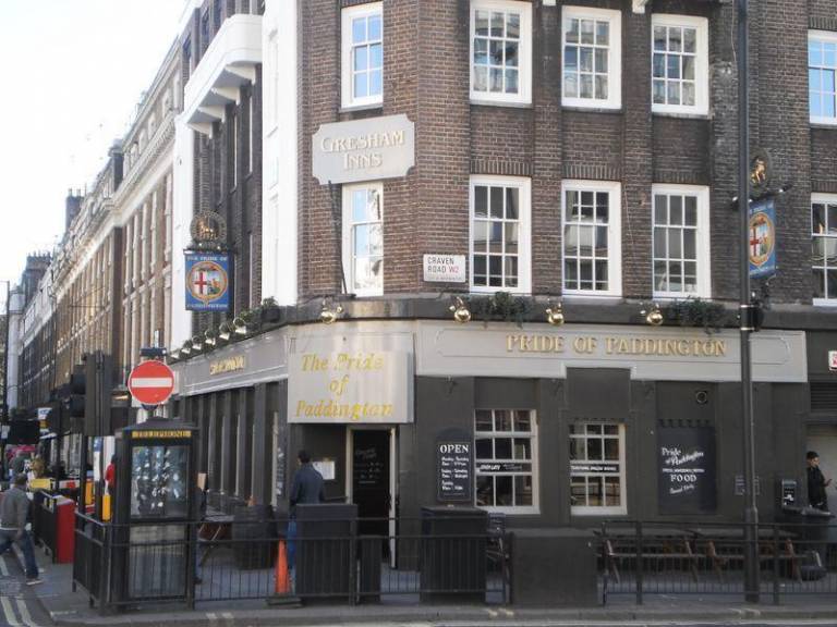 Hostel  Kensington