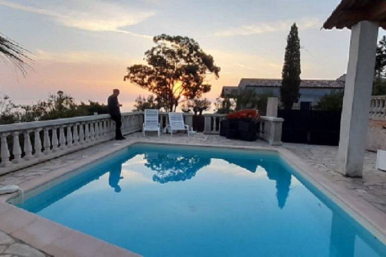 Maison de vacances  Le Trayas