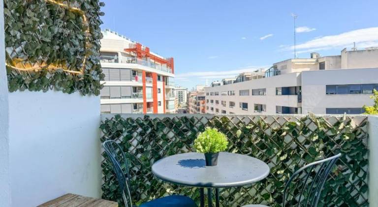 Wonderful apartment | Near Cathedral-Basilica of Our Lady of the Pillar | Pets are welcome — photo 4