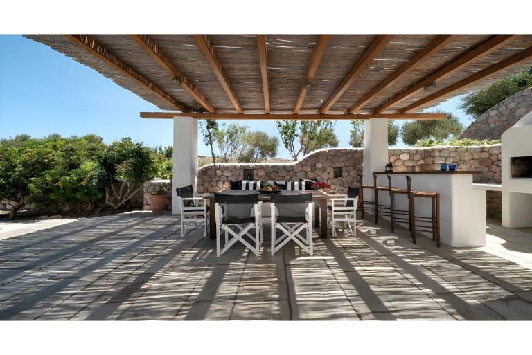 Villa with garden, pool & barbecue — photo 3