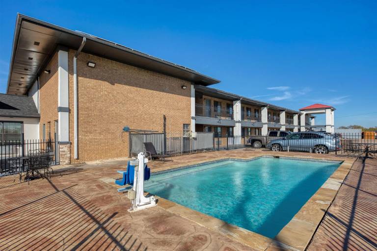 SureStay by Best Western Terrell in Terrell, TX