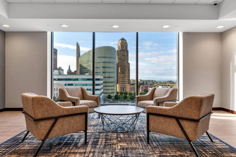 Embassy Suites by Hilton Buffalo — photo 2