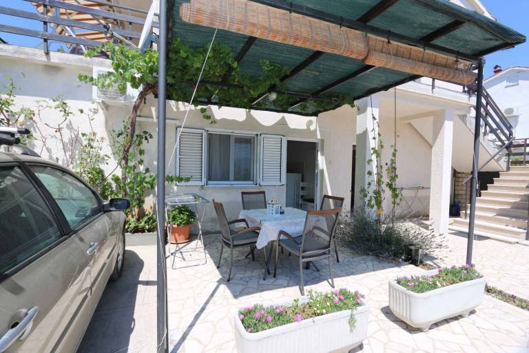 Lovely studio with BBQ & terrace | Pet-friendly — photo 3