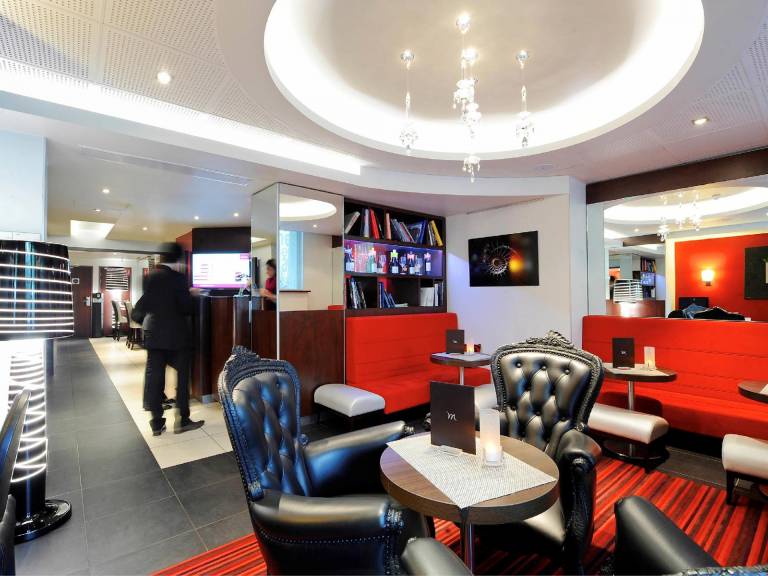 Mercure Paris Tour Eiffel Pont Mirabeau Hotel — photo 3