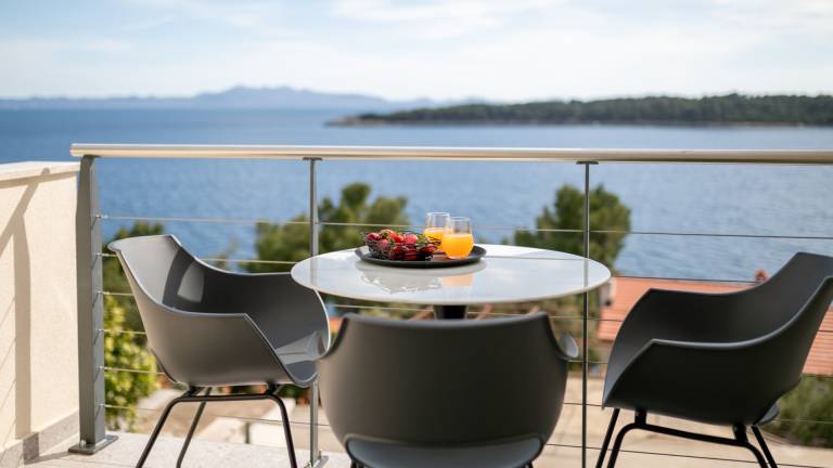 Villa with garden, private pool & barbecue — photo 4