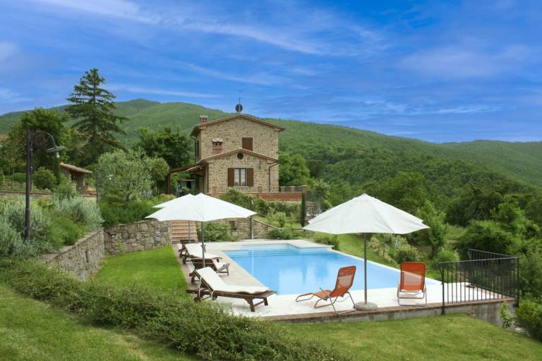 Old stone farmhouse placed in a secluded, panoramic and quiet location, perfect for nature lovers. P — photo 2