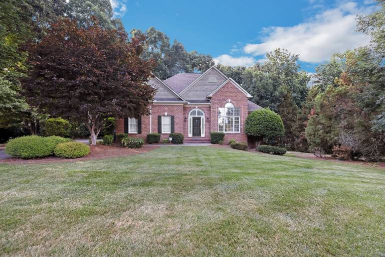 House  Mooresville