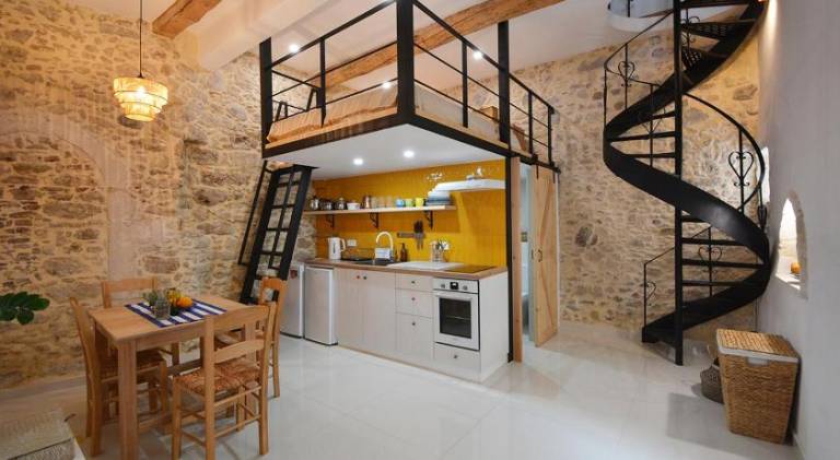 Lovely house with patio | Next to the beach | Pet-friendly in Kissamos