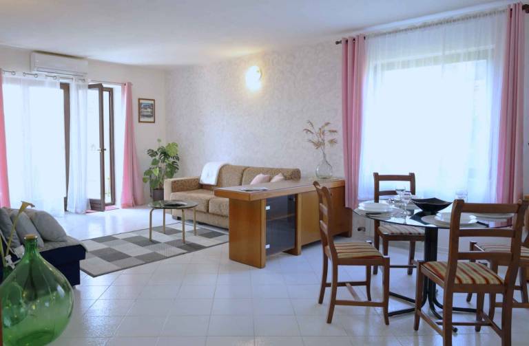 Apartment with BBQ in Umag