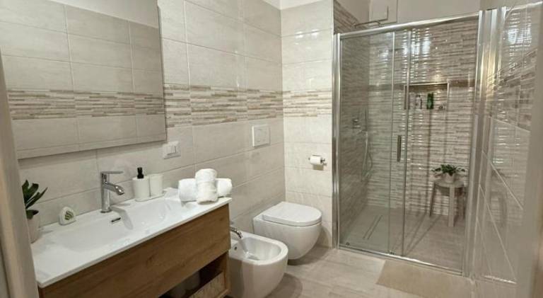 Rental apartment with 2 rooms for 4 persons — photo 2