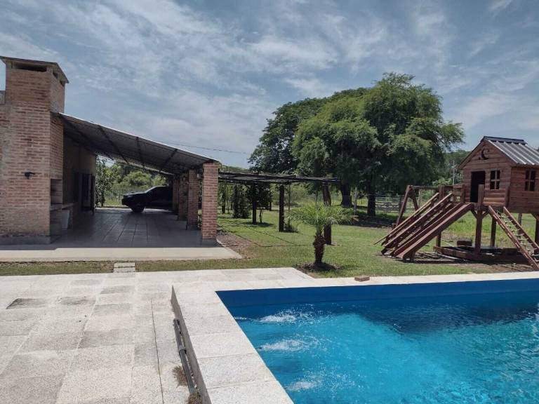 House Colonia Benítez