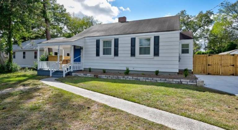 House with 3 rooms for 5 persons — photo 3