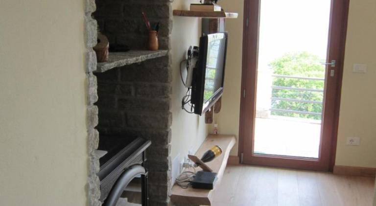 House with 2 rooms for 5 persons — photo 4
