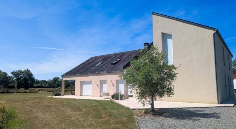Chambre "Bleue", Les Gabettes in Chateauroux