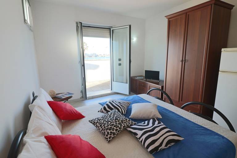 Holiday apartment with patio | Sea view in Otranto