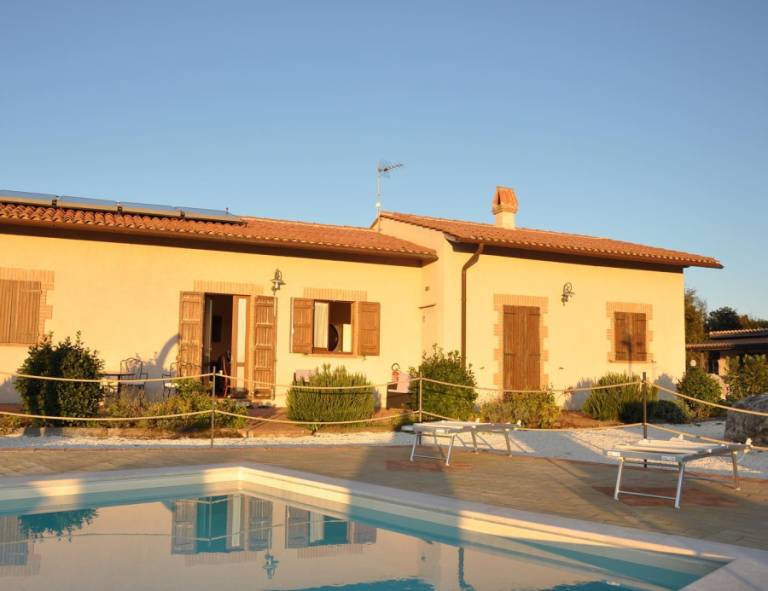 La Somma: Per 2 vista montagne e piscina — photo 3