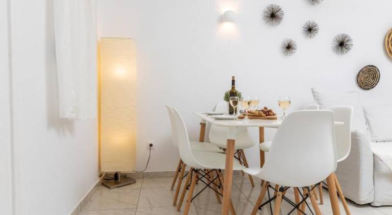 Beautiful vacation home | Suitable for remote work | Pets are welcome in Naxos