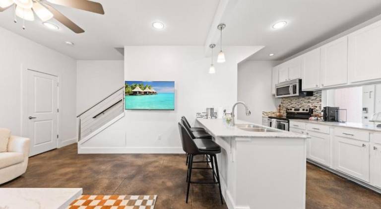 Apartment | Pet-friendly — photo 3