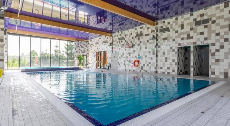 Holiday apartment with pool — photo 2
