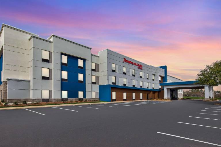 Hampton Inn & Suites Dothan in Dothan, AL