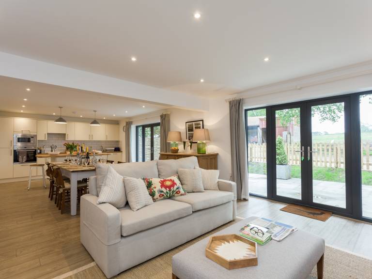 Cottage Beauworth