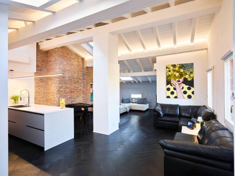 Exclusive suite in the heart of Bologna in Bologna