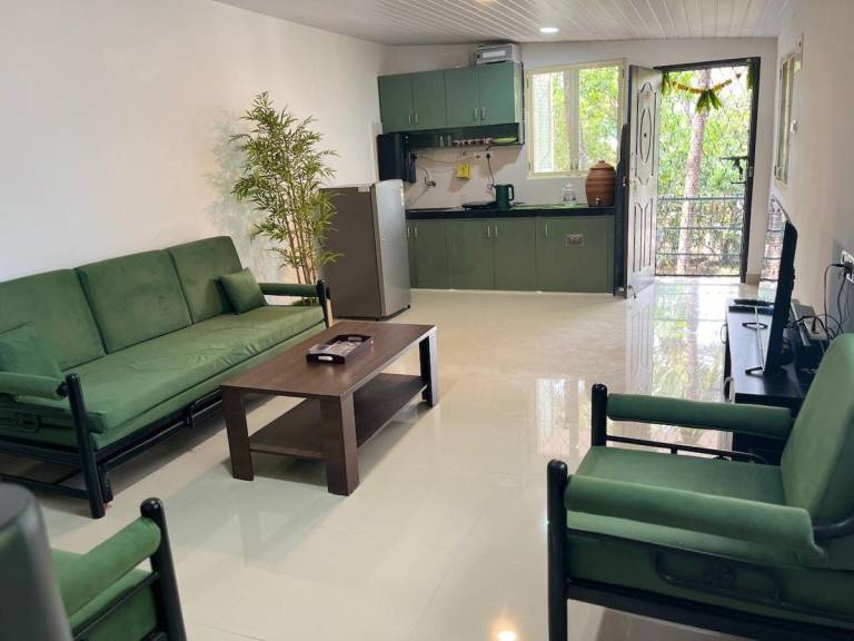 Vacation home with garden in Alto de Porvorim