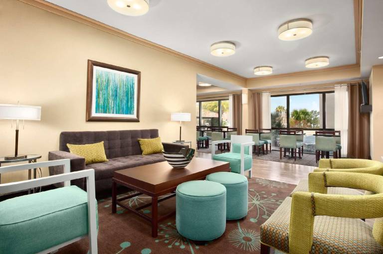 Hampton Inn Slidell — photo 2