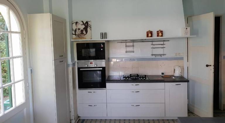 Villa with 6 rooms for 12 persons — photo 5