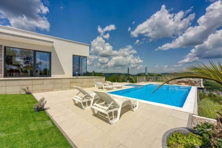 Villa Bosanska Krupa