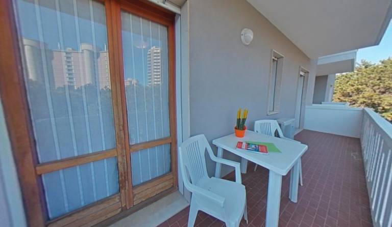 Apartment with 2 rooms for 5 persons — photo 5