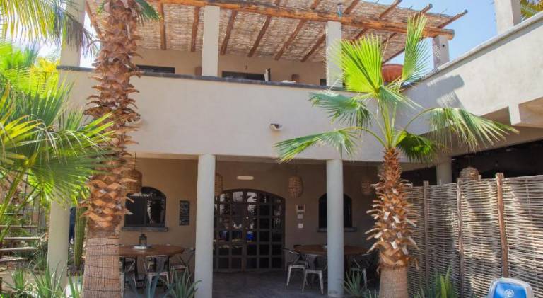Pure Baja Private Suites-Upscale Property with Infinity Pool and Lush Gardens — photo 3