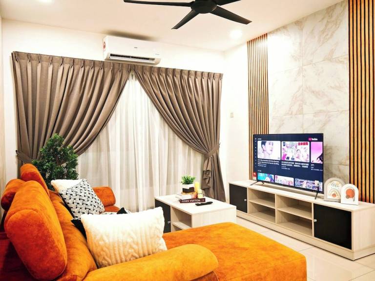 Condo Taman Hong Kong