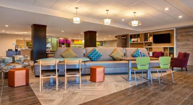 Home2 Suites by Hilton Loves Park Rockford — photo 4