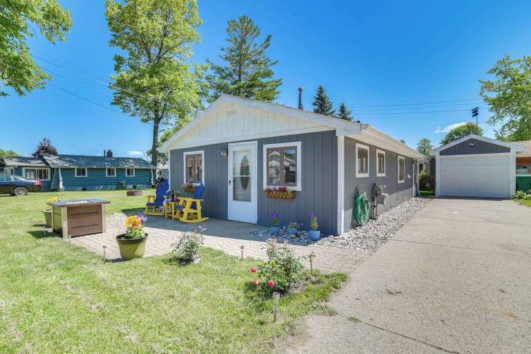 Cottage  Houghton Lake