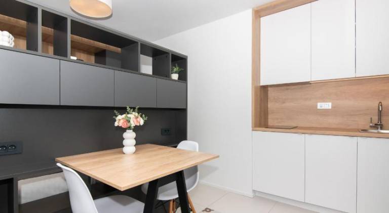 Serviced apartment with terrace, barbecue & garden — photo 4