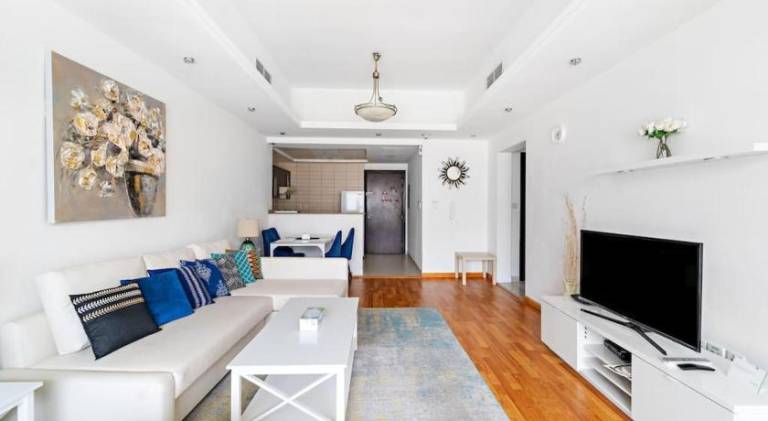 Spacious and comfortable1Br 3min walk to JLT metro — photo 2