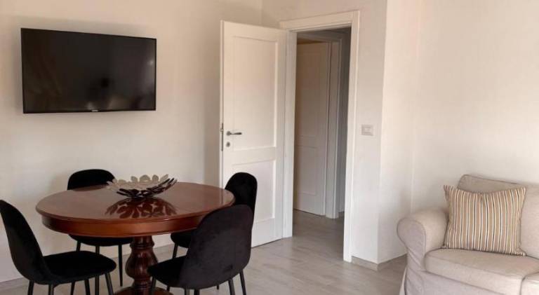 Apartment with 1 room for 4 persons — photo 2