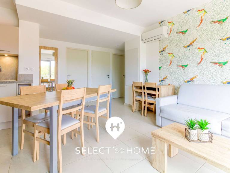 Beautiful rental apartment with pool | Pet-friendly — photo 4