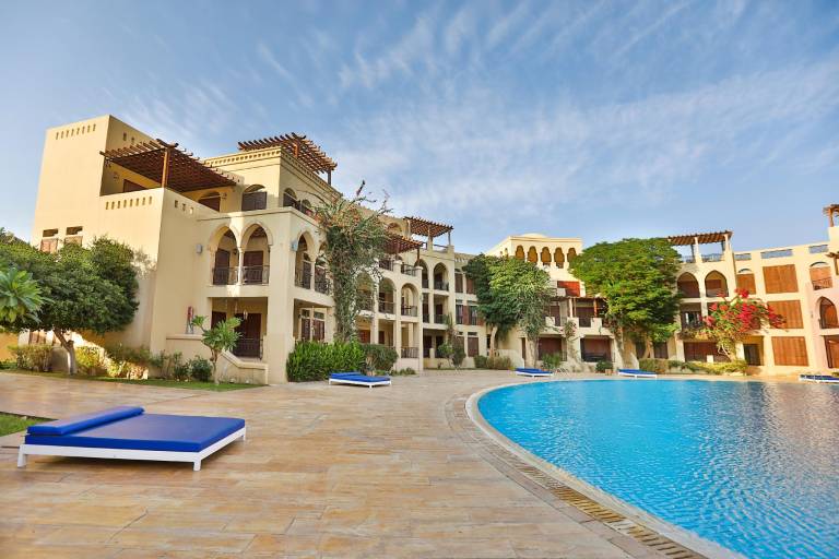Serviced apartment with garden, terrace & pool | Close to the beach | Pets allowed — photo 3