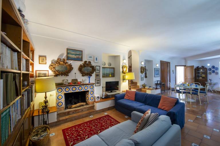 Fully equipped villa with terrace & yard | Panoramic view | Close to the beach | Pets allowed — photo 5
