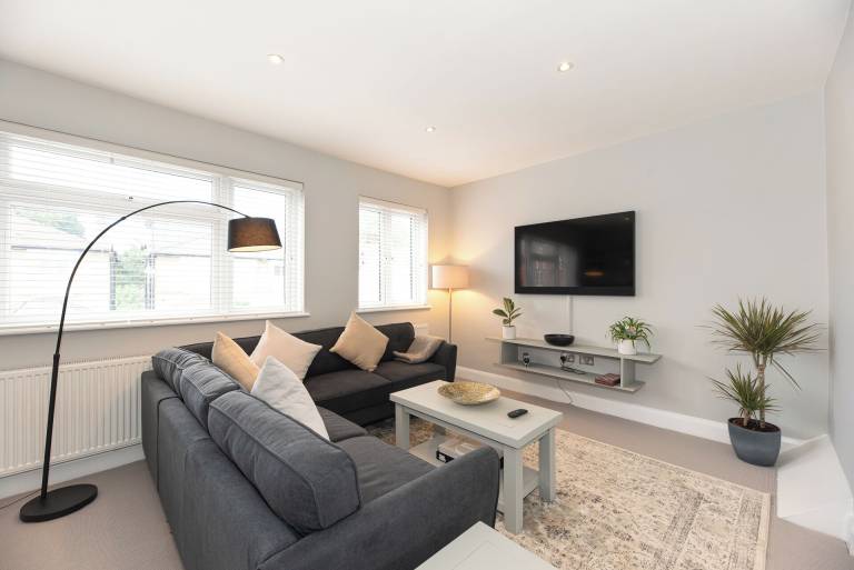 Apartment London Borough of Richmond upon Thames