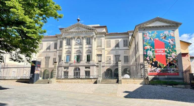Rental apartment | Near Fontana del Delfino — photo 3