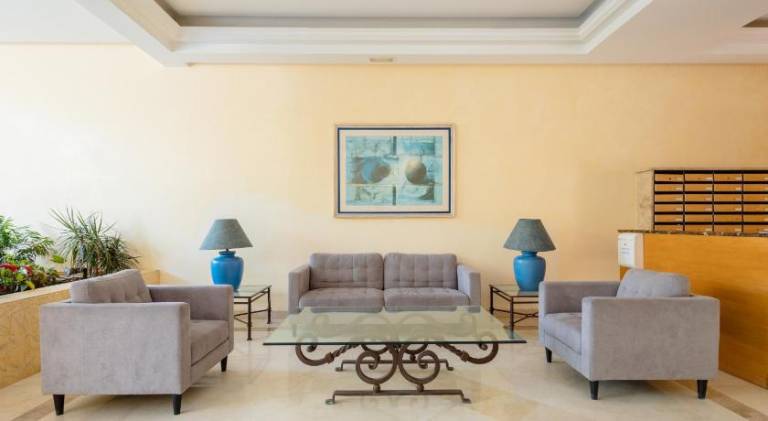 Holiday apartment with pool — photo 3