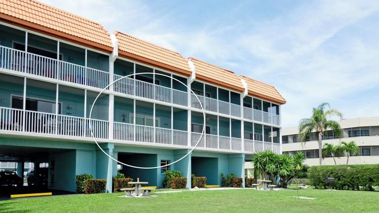Condo  Bradenton Beach