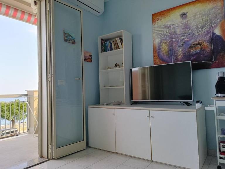 Children-friendly lovely holiday apartment | Mountain view | Close to the beach | Pets are welcome — photo 3