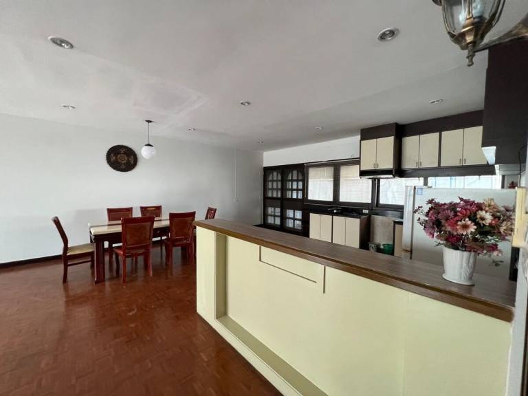 Pratunam Apartments — photo 3