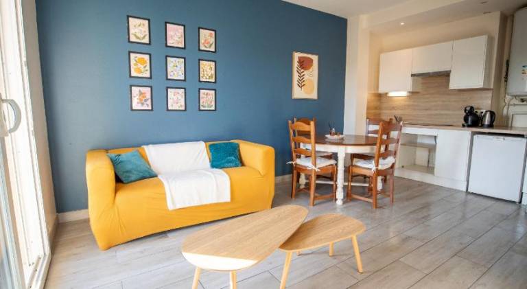 Holiday apartment with 2 rooms for 4 persons — photo 5